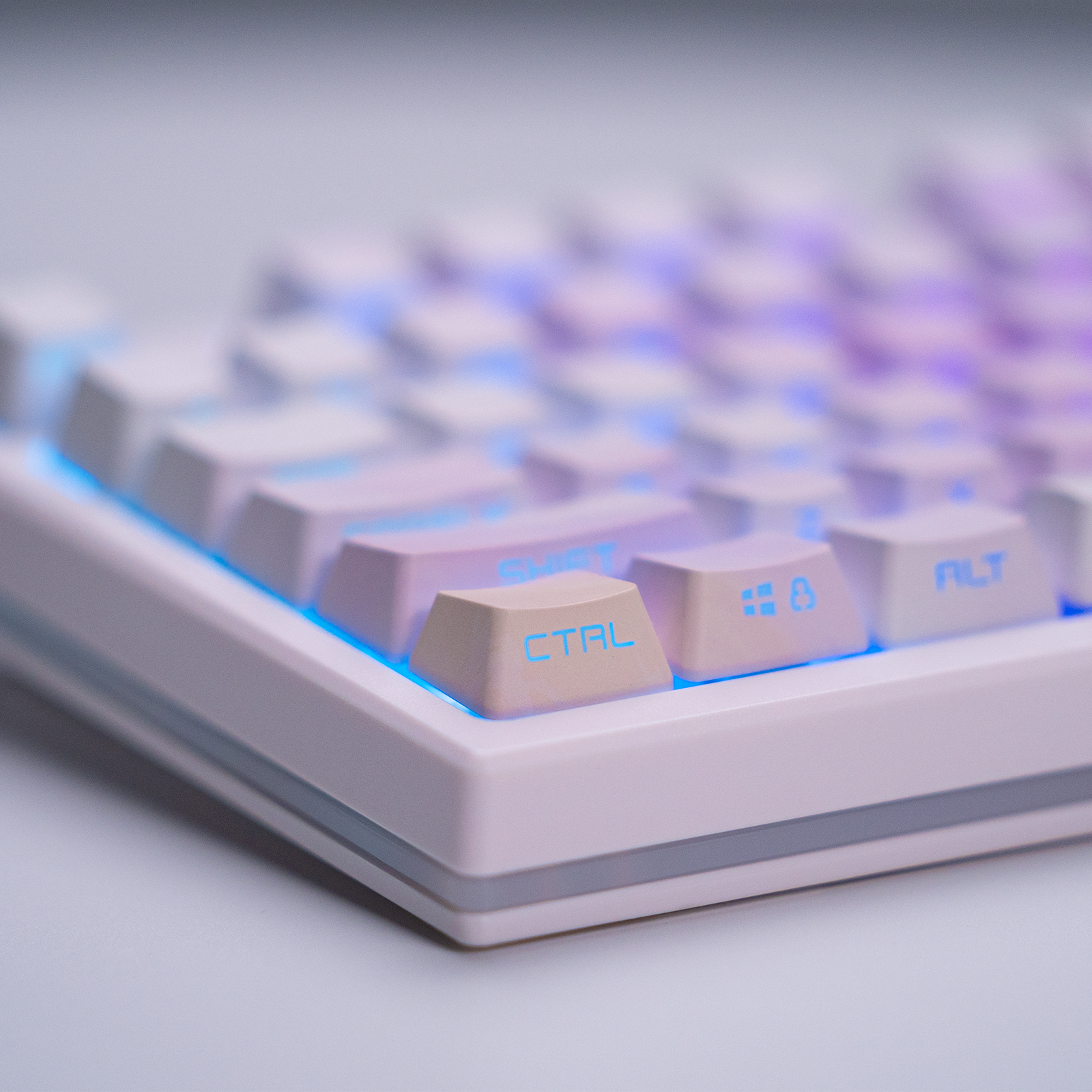 Peach Sunset Keycaps for Mechanical Keyboards